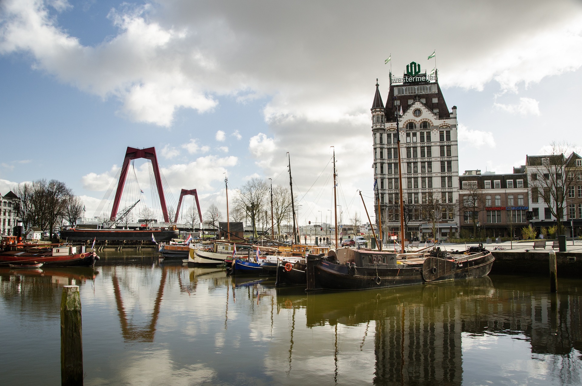 rotterdam-761597_1920